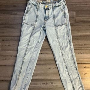 Universal Threads Jeans